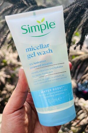 Simple Water Boost Micellar Gel Face Wash 150 mL