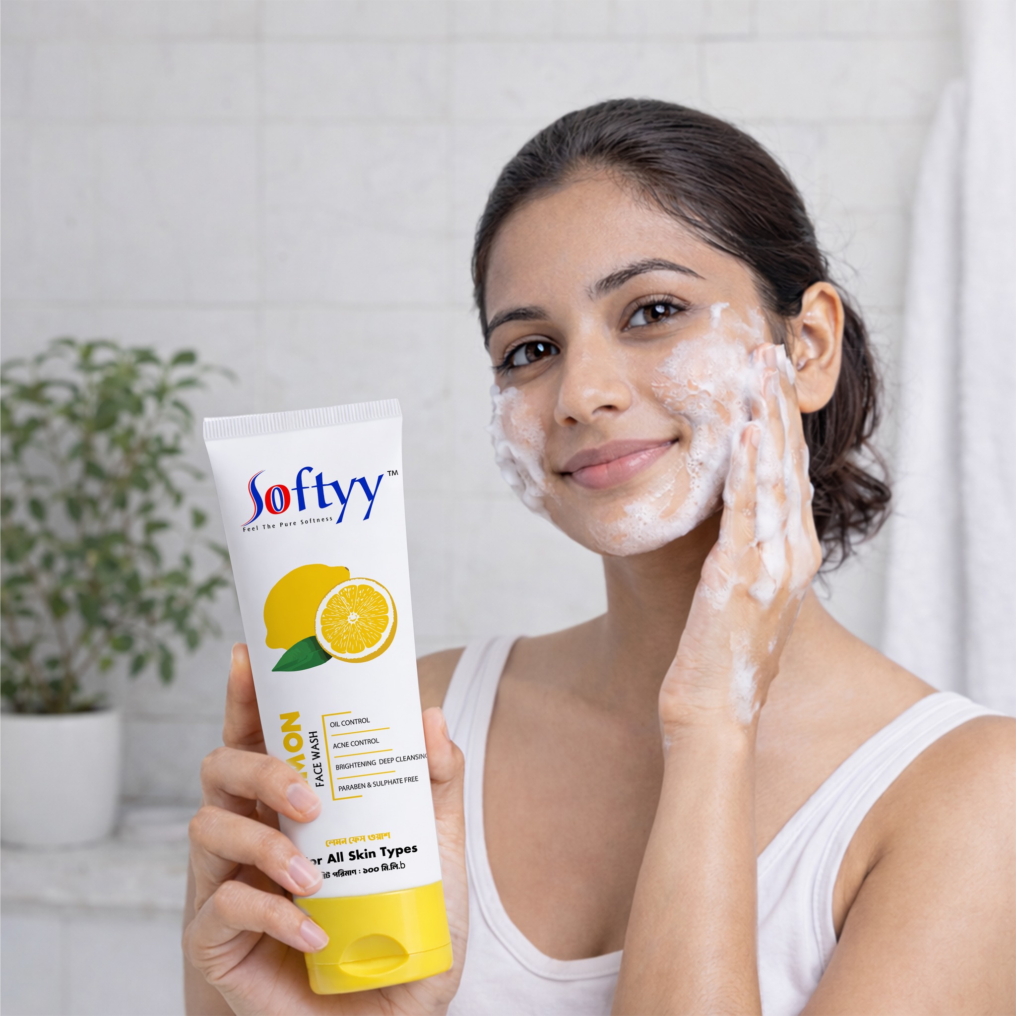Softyy Lemon Face Wash 100mL - Image 3